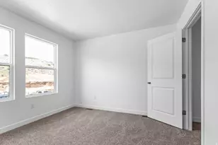 646 E Levengrove Dr, Lehi, UT 84048 - Photo 13