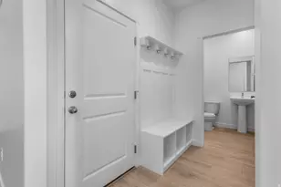646 E Levengrove Dr, Lehi, UT 84048 - Photo 3