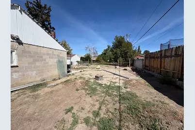 7915 S Coolidge St, Midvale, UT 84047 - Photo 9