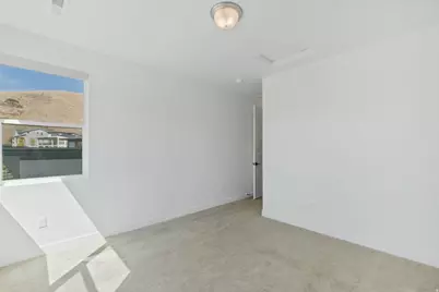 1924 W Oakridge Dr N, Lehi, UT 84048 - Photo 17