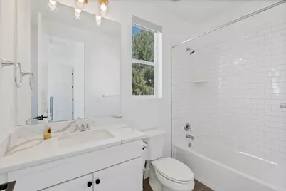 1924 W Oakridge Dr N, Lehi, UT 84048 - Photo 13