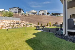 1924 W Oakridge Dr N, Lehi, UT 84048 - Photo 37