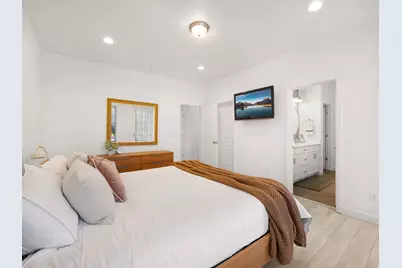 11517 S Pebble Pond Dr W, South Jordan, UT 84009 - Photo 17