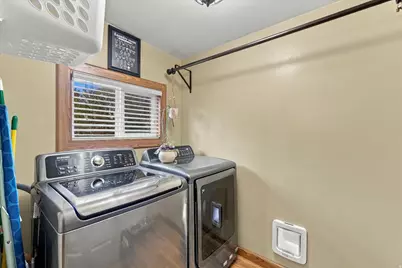148 W 1550 N, Sunset, UT 84015 - Photo 21