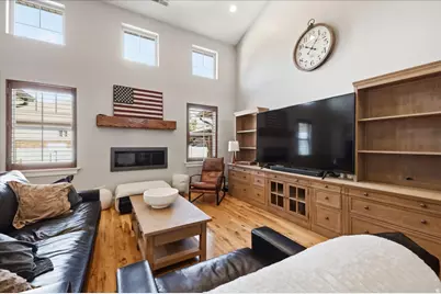 554 W 2400 S, Syracuse, UT 84075 - Photo 5