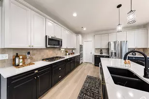 2468 W 3230 S, Syracuse, UT 84075 - Photo 15