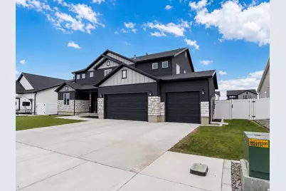 2468 W 3230 S, Syracuse, UT 84075 - Photo 3