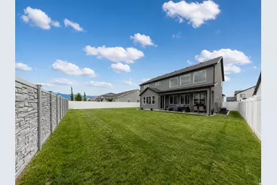 2468 W 3230 S, Syracuse, UT 84075 - Photo 33
