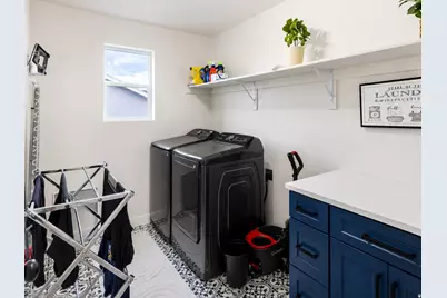 2468 W 3230 S, Syracuse, UT 84075 - Photo 29