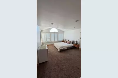 2249 E Gambel Oak Dr S, Sandy, UT 84092 - Photo 19