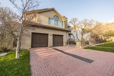 2249 E Gambel Oak Dr S, Sandy, UT 84092 - Photo 3