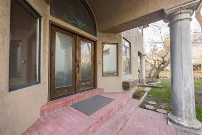 2249 E Gambel Oak Dr S, Sandy, UT 84092 - Photo 43