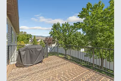991 W Oldham Dr N, North Salt Lake, UT 84054 - Photo 31