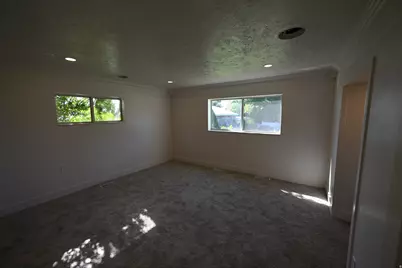 2928 S Davis Blvd, Bountiful, UT 84010 - Photo 13