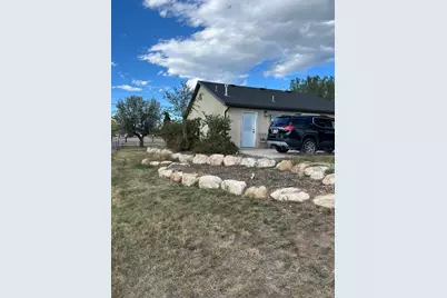 498 E 100 S, Mount Pleasant, UT 84647 - Photo 3