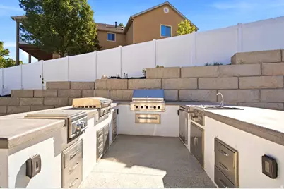 752 N 1475 E, Layton, UT 84040 - Photo 3