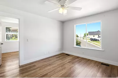 752 N 1475 E, Layton, UT 84040 - Photo 33