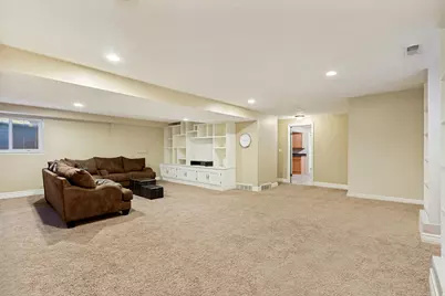 808 E Savannah Dr, Sandy, UT 84094 - Photo 25