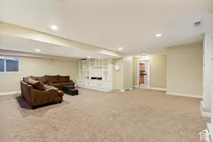 808 E Savannah Dr, Sandy, UT 84094 - Photo 25