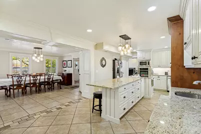 808 E Savannah Dr, Sandy, UT 84094 - Photo 3