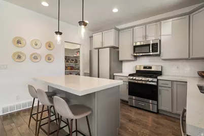 2329 N Sunmore Way, Lehi, UT 84048 - Photo 5