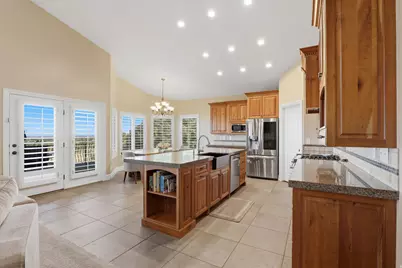1385 N Compton Rd, Farmington, UT 84025 - Photo 7