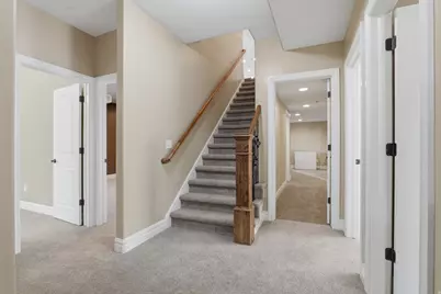 1385 N Compton Rd, Farmington, UT 84025 - Photo 33