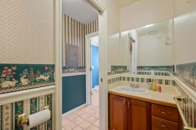 1348 E Milne Ln, Cottonwood Heights, UT 84092 - Photo 13