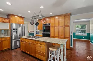 1348 E Milne Ln, Cottonwood Heights, UT 84092 - Photo 3