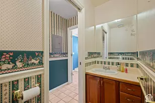1348 E Milne Ln, Cottonwood Heights, UT 84092 - Photo 11