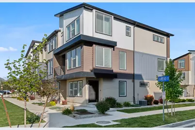 8307 S Durham St E, Sandy, UT 84070 - Photo 29