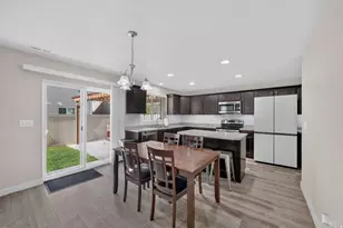 923 W Stonehaven Dr, North Salt Lake, UT 84054 - Photo 7