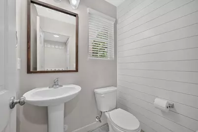 923 W Stonehaven Dr, North Salt Lake, UT 84054 - Photo 13