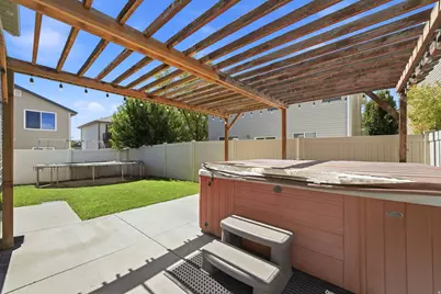 923 W Stonehaven Dr, North Salt Lake, UT 84054 - Photo 23