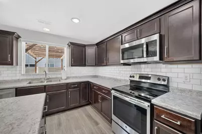 923 W Stonehaven Dr, North Salt Lake, UT 84054 - Photo 11