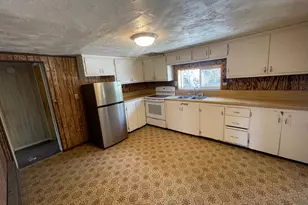 634 Toana St, Wendover, UT 84083 - Photo 7