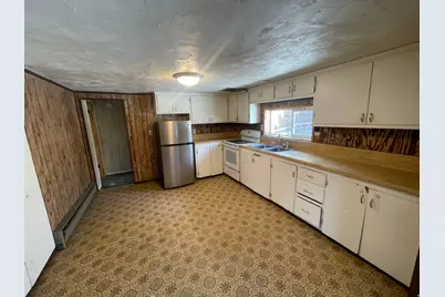634 Toana St, Wendover, UT 84083 - Photo 5