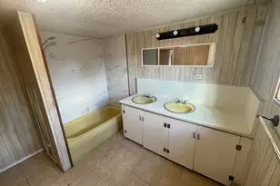 634 Toana St, Wendover, UT 84083 - Photo 11