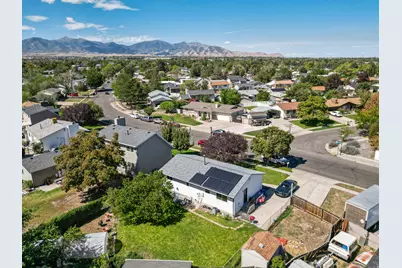 3925 Rivendell Rd, Taylorsville, UT 84129 - Photo 31
