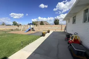 7162 W Gina Rd S, Herriman, UT 84096 - Photo 21