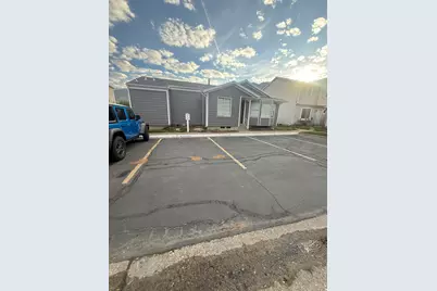 669 W 1950 N, Centerville, UT 84014 - Photo 21