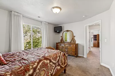 3952 W Serenity View Dr, West Jordan, UT 84084 - Photo 17