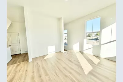 1650 N Main St, Layton, UT 84041 - Photo 11