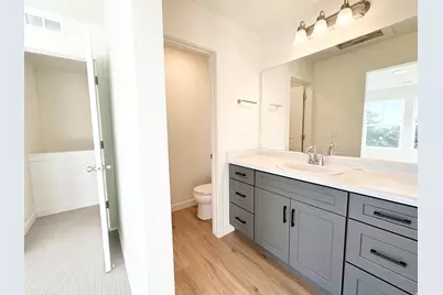 1650 N Main St, Layton, UT 84041 - Photo 21