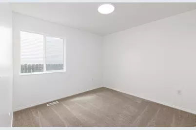 5444 S Midland Dr, Roy, UT 84067 - Photo 19