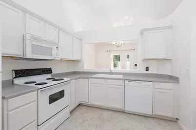 5444 S Midland Dr, Roy, UT 84067 - Photo 11