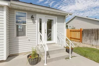 5444 S Midland Dr, Roy, UT 84067 - Photo 23