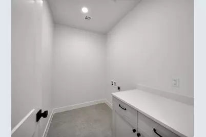 2453 E Malitsoh Way #302, Saint George, UT 84790 - Photo 21