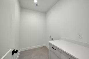2453 E Malitsoh Way, Saint George, UT 84790 - Photo 21