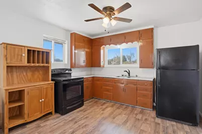 84 E Main St, Goshen, UT 84633 - Photo 21